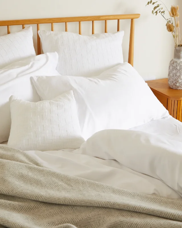 Microfiber blankets that are durable and easy to care forFoxford Bamboo Bed Bundle White Microfiber blankets that are durable and easy to care forFoxford Bamboo Bed Bundle White