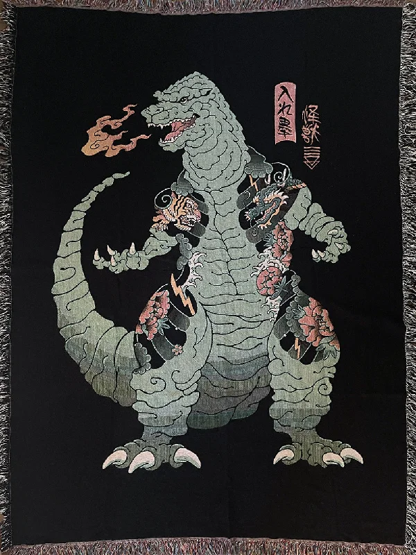 Cotton blankets for breathability and a lightweight feelKaiju Blanket