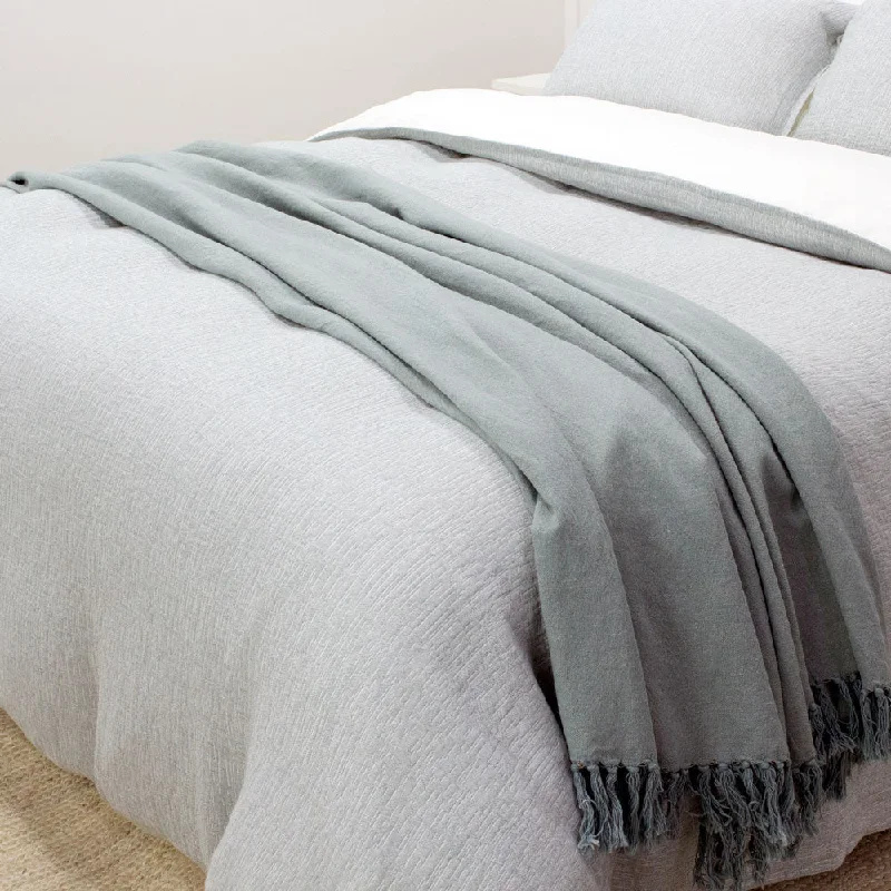 Acrylic blankets for a soft and affordable alternativeLinen Cotton Throws