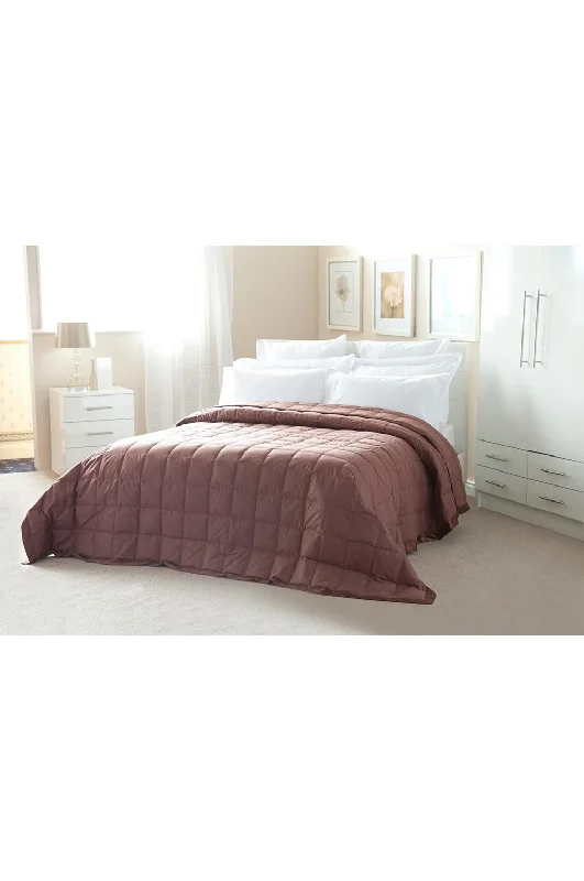 Queen - size blankets for standard - sized bedsLuxury Down Blanket