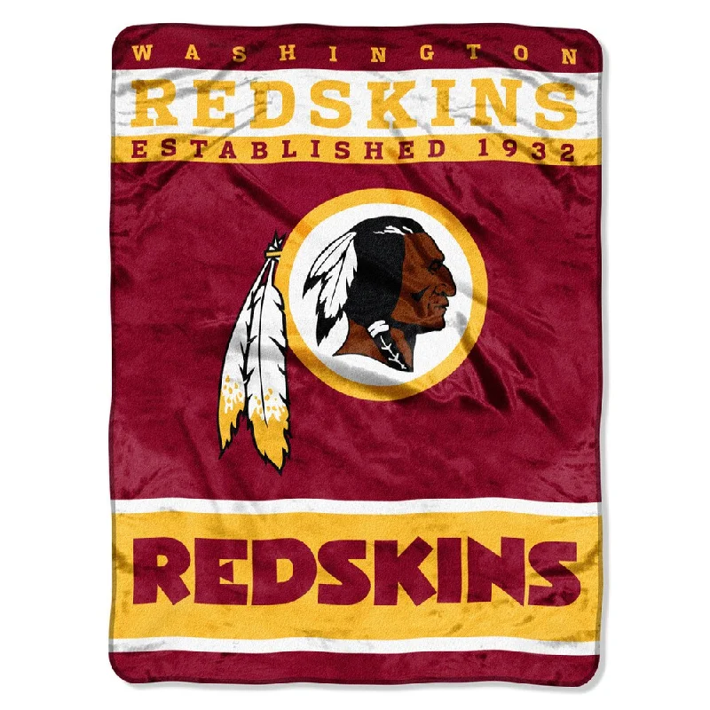 Alpaca wool blankets for a hypoallergenic and warm optionNFL 806 Redskins 12TH Man Raschel Throw Alpaca wool blankets for a hypoallergenic and warm optionNFL 806 Redskins 12TH Man Raschel Throw