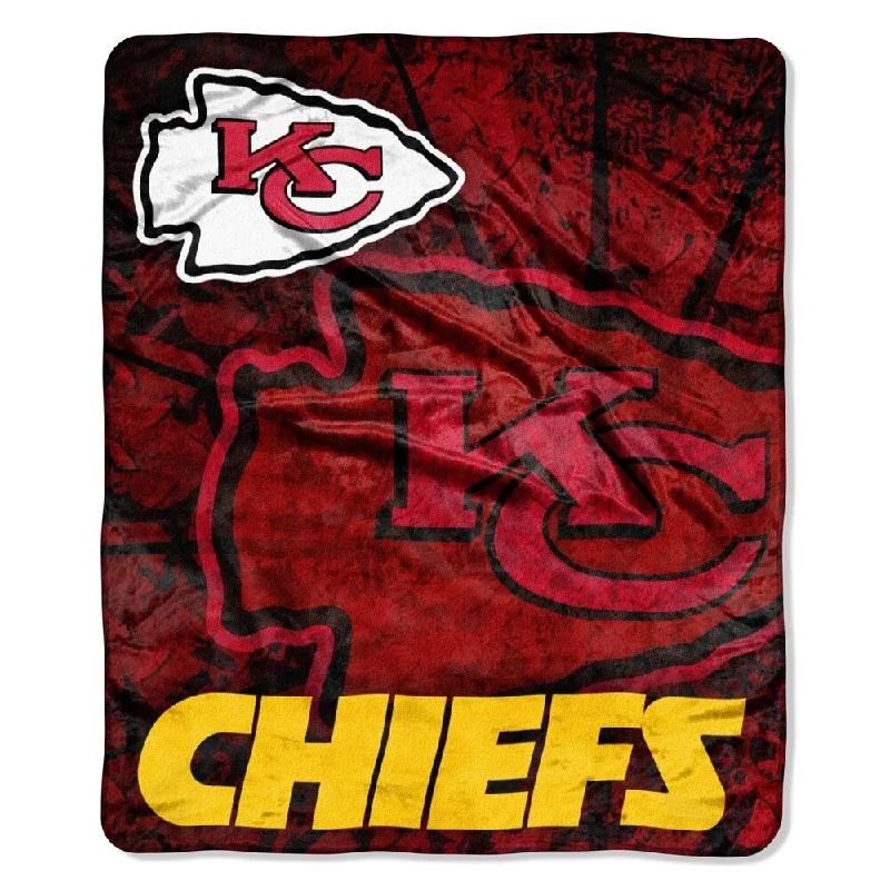 Fleece blankets for a cozy and plush textureNFL Kansas City Chiefs Rachel Roll Out Throw Fleece blankets for a cozy and plush textureNFL Kansas City Chiefs Rachel Roll Out Throw