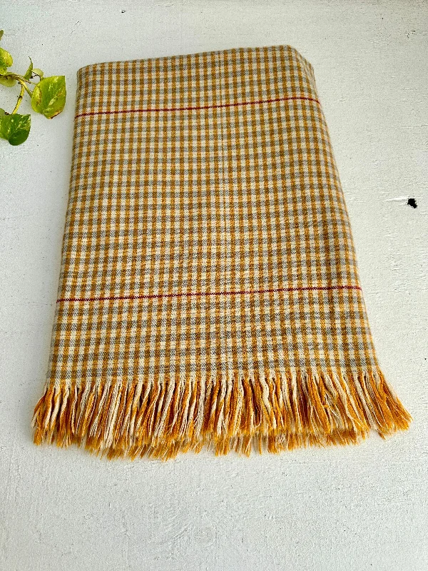 Cashmere blankets for ultimate softness and luxuryMelrose Vintage Blanket