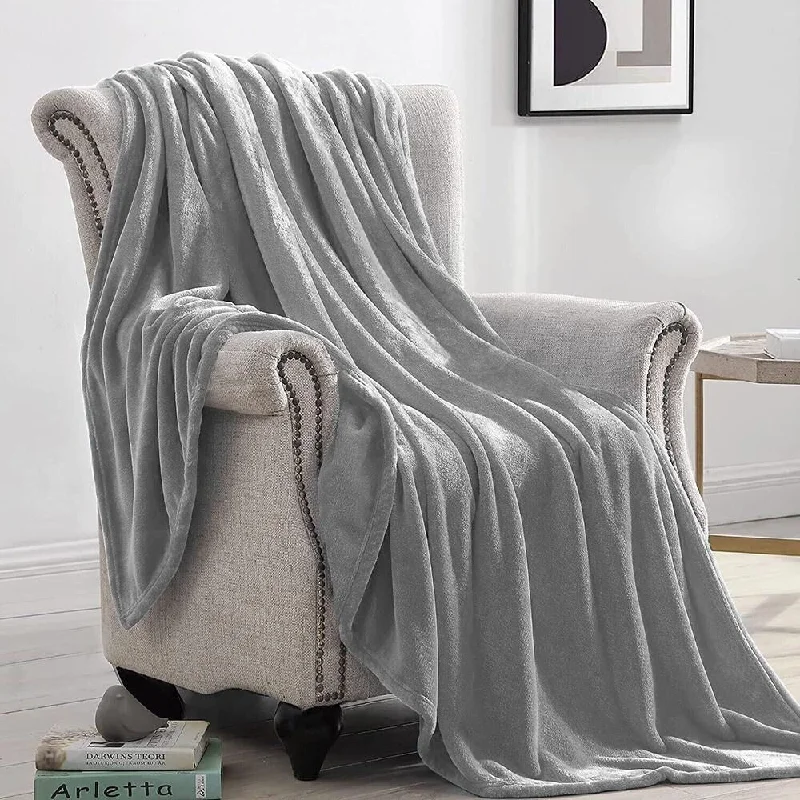 Cotton blankets for breathability and a lightweight feelQueen Size Mink Fleece Blanket Super Soft Reversible Silver Cotton blankets for breathability and a lightweight feelQueen Size Mink Fleece Blanket Super Soft Reversible Silver