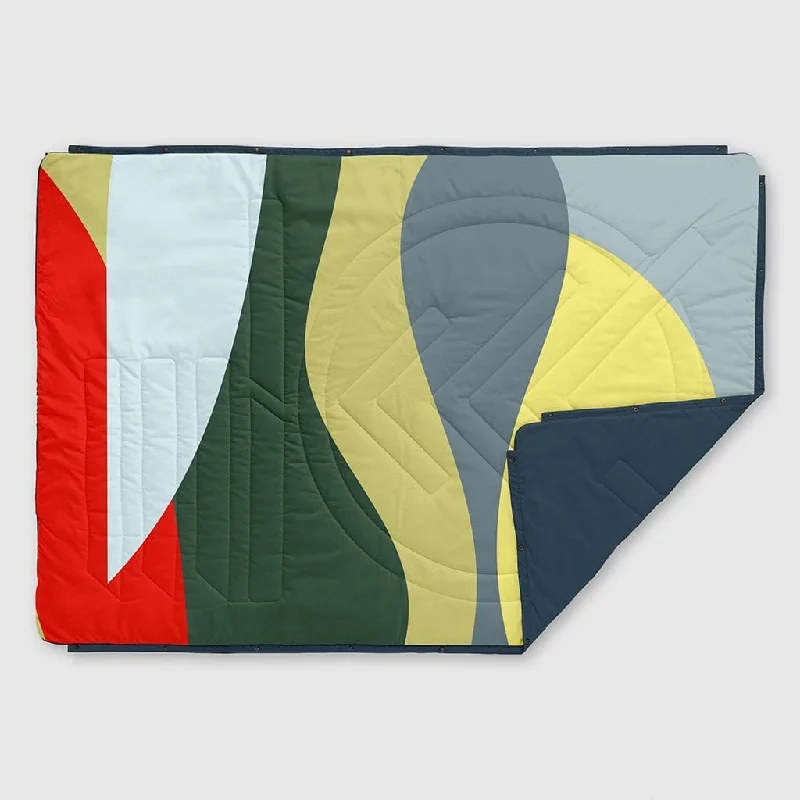 Bamboo fiber blankets with natural antibacterial propertiesVOITED Recycled Ripstop Outdoor Camping Blanket - Cool Ridge Bamboo fiber blankets with natural antibacterial propertiesVOITED Recycled Ripstop Outdoor Camping Blanket - Cool Ridge