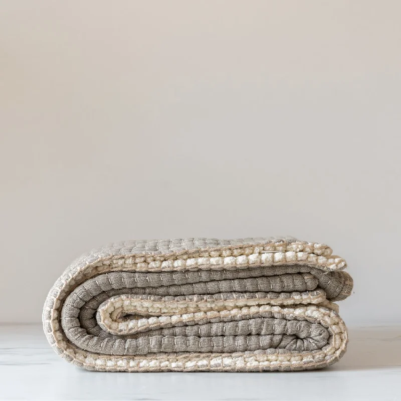 Cotton blankets for breathability and a lightweight feelStone Kantha Sherpa Throw Blanket Cotton blankets for breathability and a lightweight feelStone Kantha Sherpa Throw Blanket