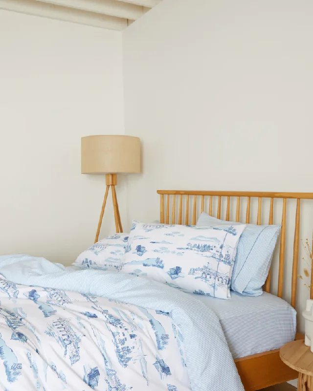 Microfiber blankets that are durable and easy to care forFoxford Special Edition Toile Duvet Set Microfiber blankets that are durable and easy to care forFoxford Special Edition Toile Duvet Set
