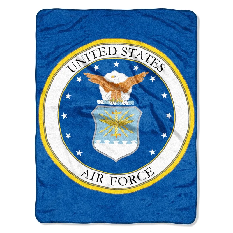 Recycled polyester blankets for an eco - conscious optionUS Air Force Seal Throw