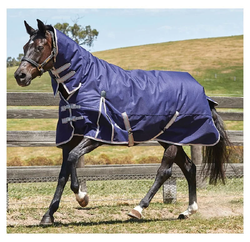 Chenille blankets with a thick and fuzzy textureWeatherBeeta ComFiTec Essential Combo Neck Medium Weight Horse Blanket