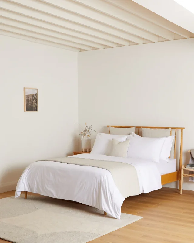 Mohair blankets with a unique sheen and softnessFoxford Classic Flat Sheet