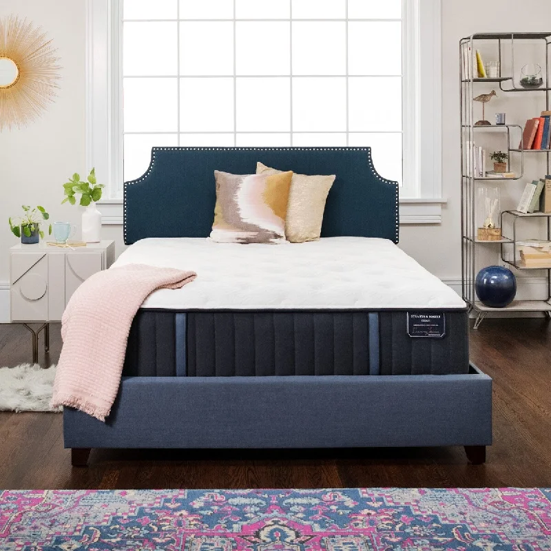 Wool - filled mattresses for natural insulation and moisture - wickingStearns & Foster Estate 14-inch Firm Innerspring Mattress Set Wool - filled mattresses for natural insulation and moisture - wickingStearns & Foster Estate 14-inch Firm Innerspring Mattress Set
