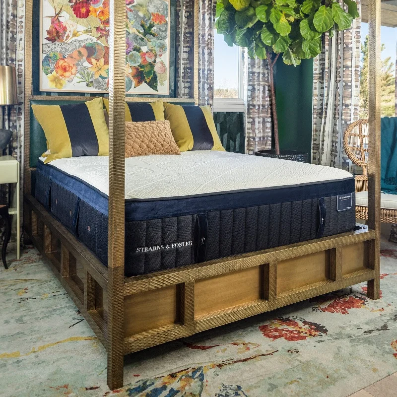 Wool - filled mattresses for natural insulation and moisture - wickingStearns & Foster Lux Estate 16-inch Ultra Plush Hybrid Mattress Set Wool - filled mattresses for natural insulation and moisture - wickingStearns & Foster Lux Estate 16-inch Ultra Plush Hybrid Mattress Set